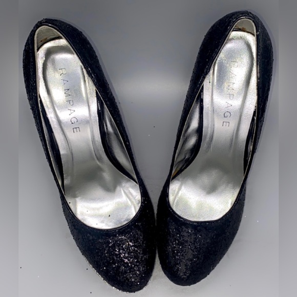 Rampage Black & Silver Platform Party Pumps. - Picture 6 of 10